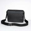 Túi đeo Louis Vuitton District Messenger PM Infini size 25 (NEW SS, Code Chip)