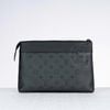 Clutch Louis Vuitton Souple Voyage Monogram Midnight (NEW SS - Code Chip)