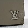 Túi đeo chéo Louis Vuitton Takeoff Messenger PM Aerogram (Khaki) size 21