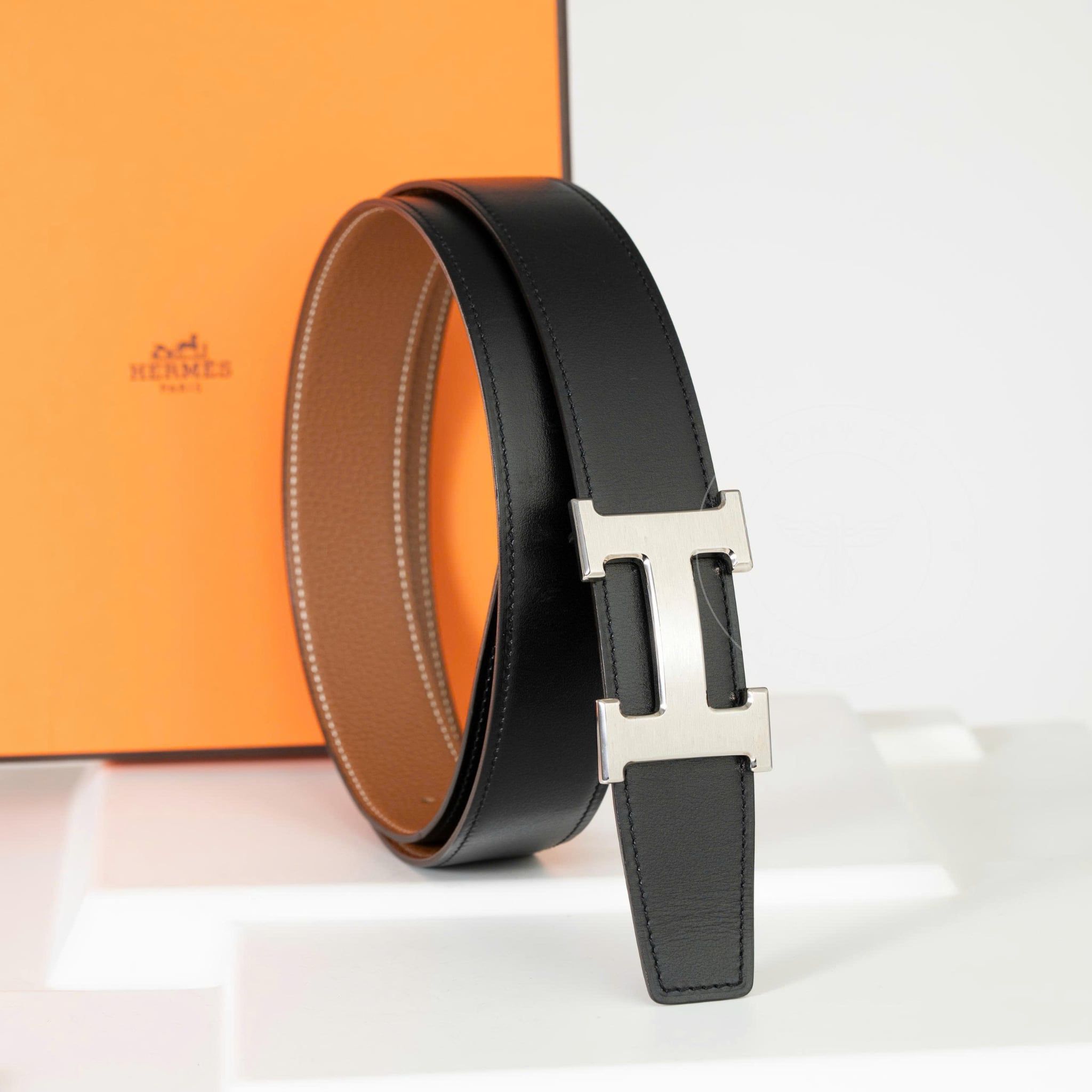 Thắt lưng Hermès H Classic Matte - Togo/Boxcalf (Đen/Gold) size 90