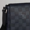 Túi đeo Louis Vuitton District Messenger Infini size 28