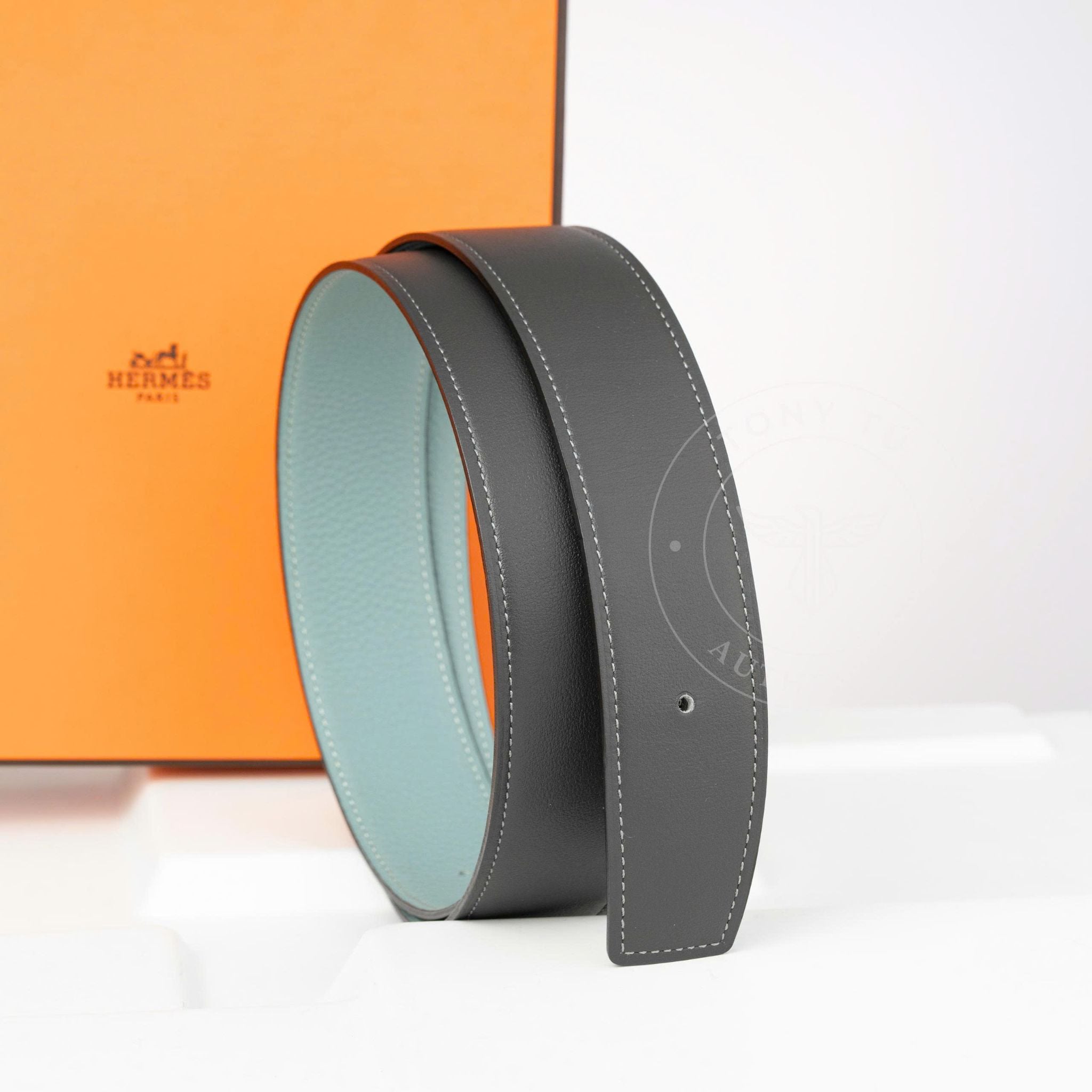Thắt lưng Hermès Boxcalf/Togo size 90 (Đen/Xám)