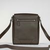 Túi đeo Louis Vuitton Taiga Luka Ardoise Messenger (Nâu) Size 25