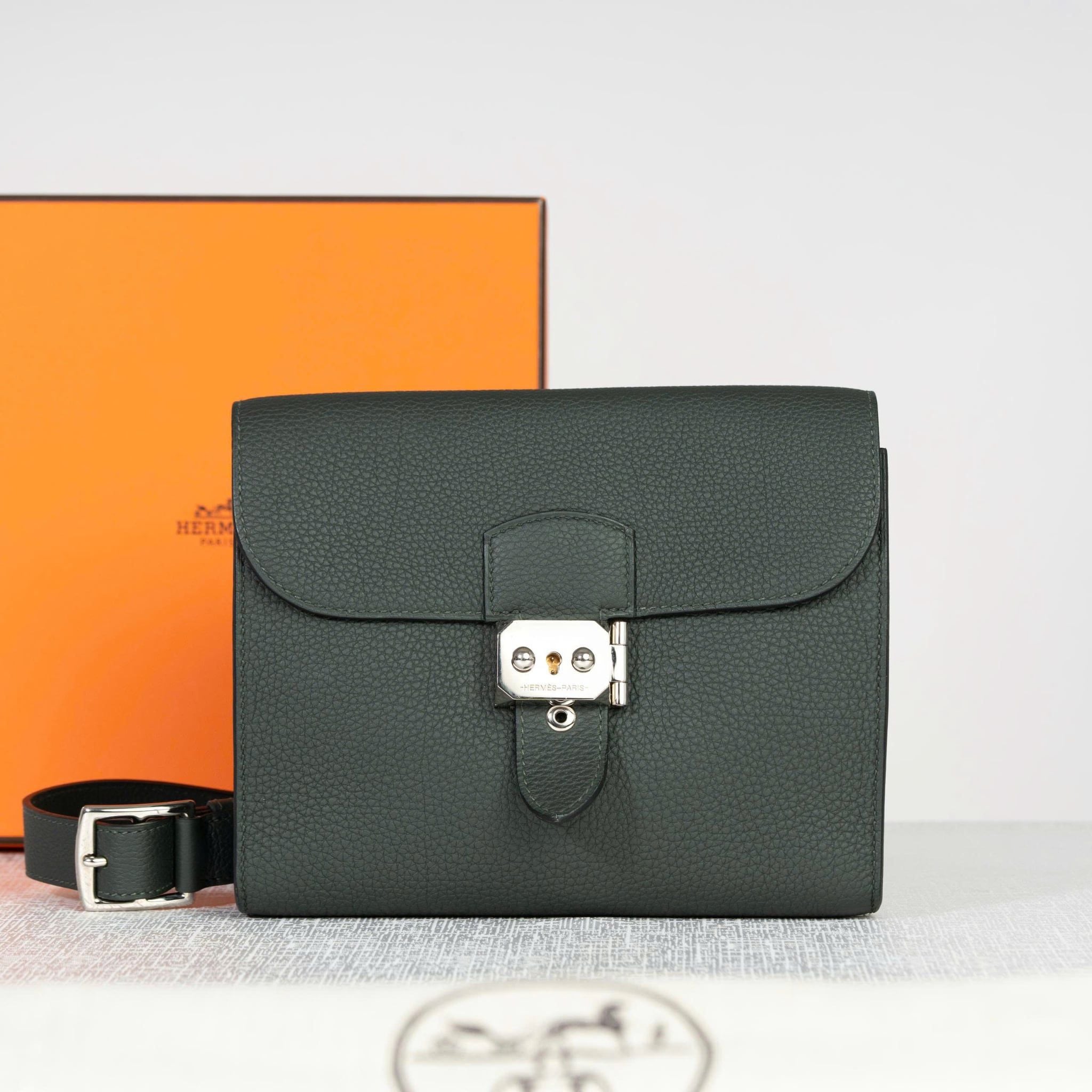Túi đeo Hermès Sac à Dépêches 21 Gris Misty Togo size 21