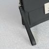 Clutch Louis Vuitton Belaia Noir Taiga size 25