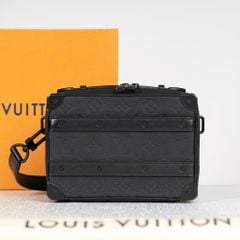Túi đeo / clutch Louis Vuitton Handle Soft Trunk Noir Taurillon size 21 (NEW SS)