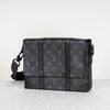 Túi đeo Louis Vuitton Soft Trunk  Monogram Eclipse (Đen) size 24 (NEW SS)