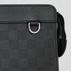 Clutch Louis Vuitton Standing Pochette Damier Infini (Đen)