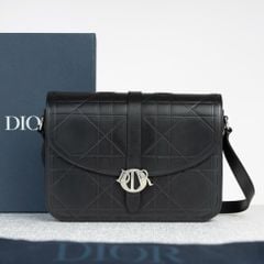 Túi Christian Dior Charm in Black Cannage Cosmo size 26