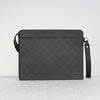 Clutch Louis Vuitton Standing Pochette Damier Infini (Đen)