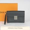 Clutch Louis Vuitton Belaia Noir Taiga size 25