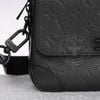 Túi Louis Vuitton Steamer Messenger Monogram Shadow (Code chip - NEW SS)
