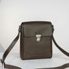 Túi đeo Louis Vuitton Taiga Luka Ardoise Messenger (Nâu) Size 25