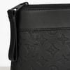 Clutch Louis Vuitton Souple Voyage Monogram Shadow