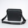 Túi đeo Louis Vuitton Roman PM Messenger Black Taiga size 26