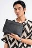 Clutch Louis Vuitton Souple Voyage Monogram Shadow