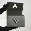Túi Louis Vuitton Twist MM Epi Etain Metallic Grey