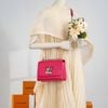 Túi Louis Vuitton Pink Epi Twist MM
