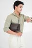 Clutch Louis Vuitton Pochette Pavel Noir Taiga (Nâu)