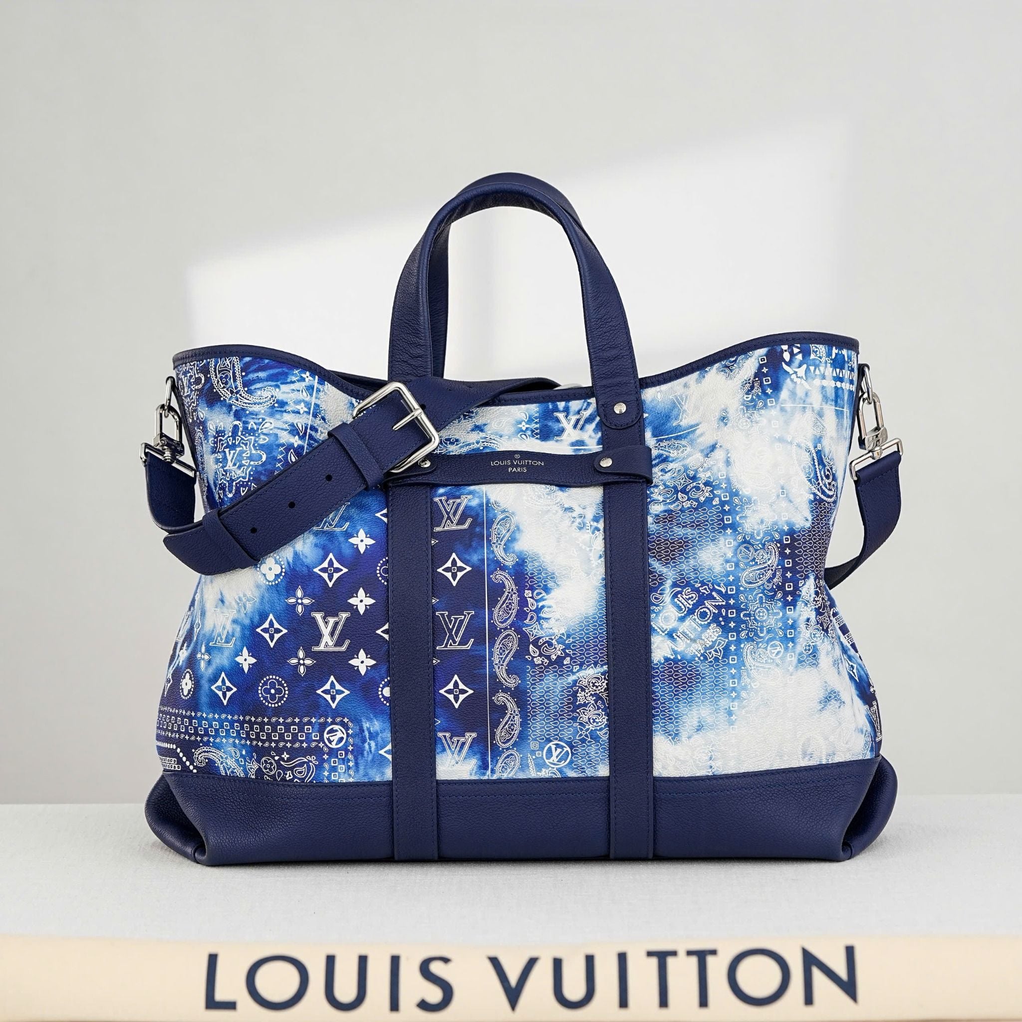 Túi Louis Vuitton Bandana Blue Trolley size 50