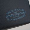 Clutch Louis Vuitton “Articles De Voyage” MM Taiga (navy đậm)
