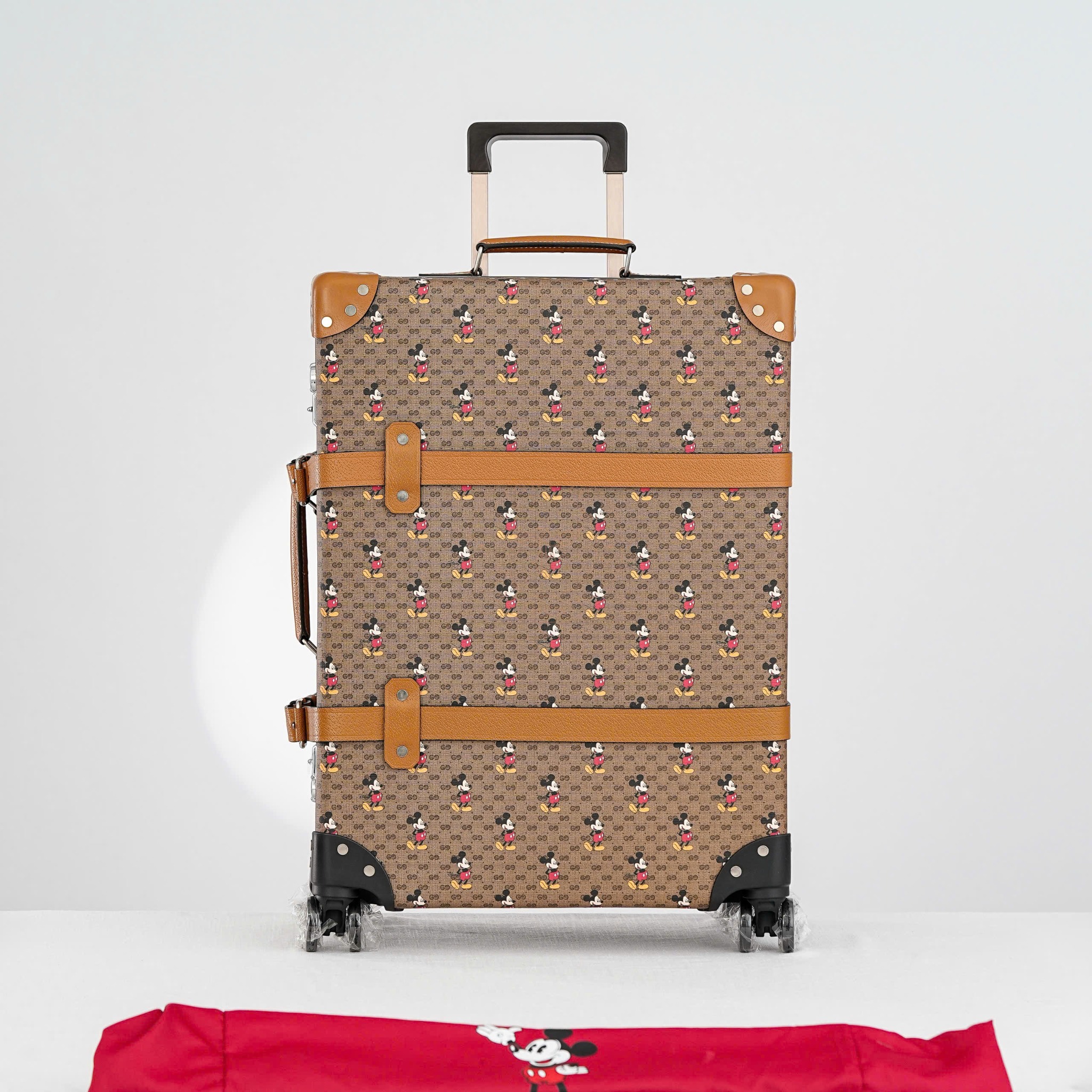 Vali Gucci x Disney Globe Trotter size 60 – Tony Tú Authentic