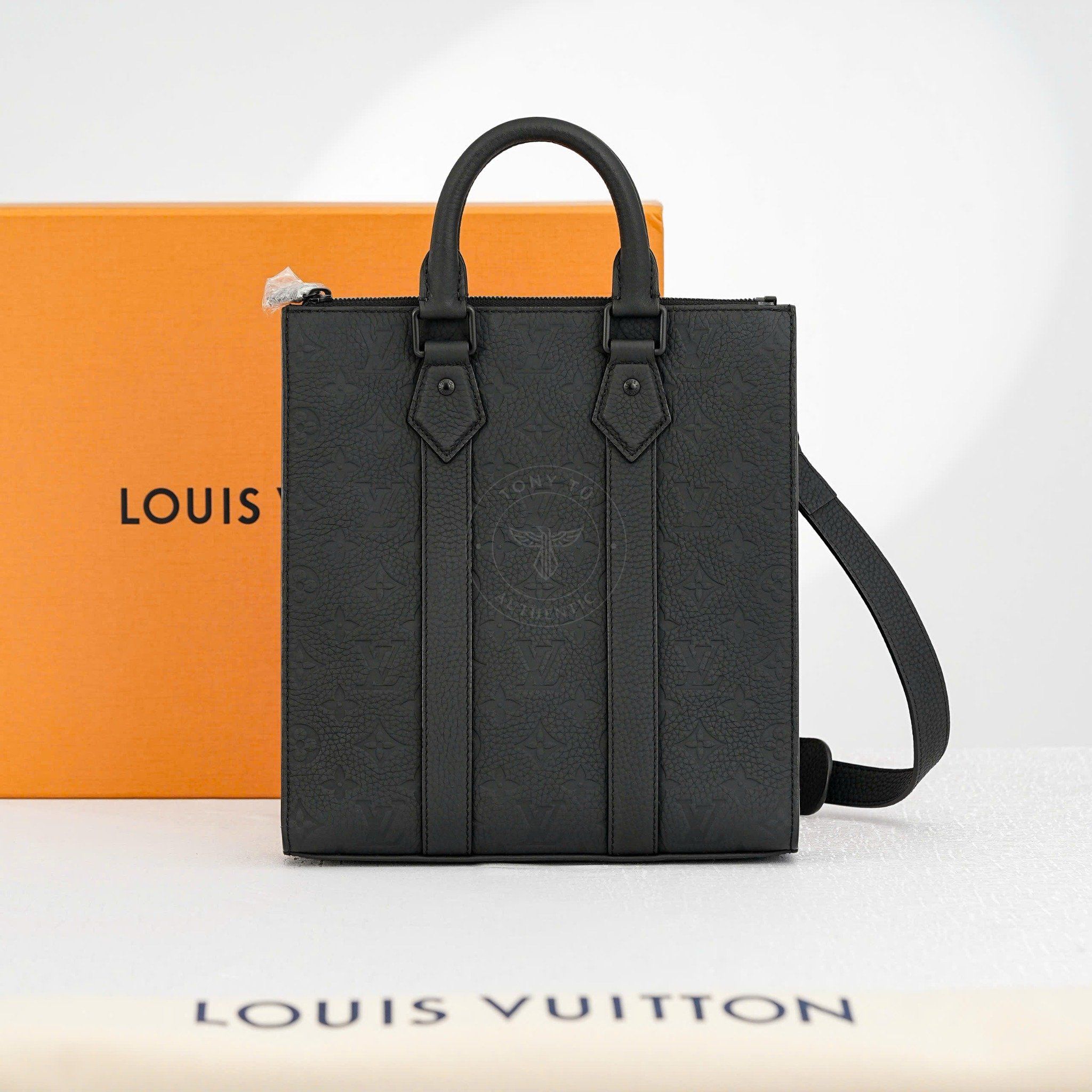 Túi đeo Louis Vuitton Sac Plat Cross Monogram Taurillon