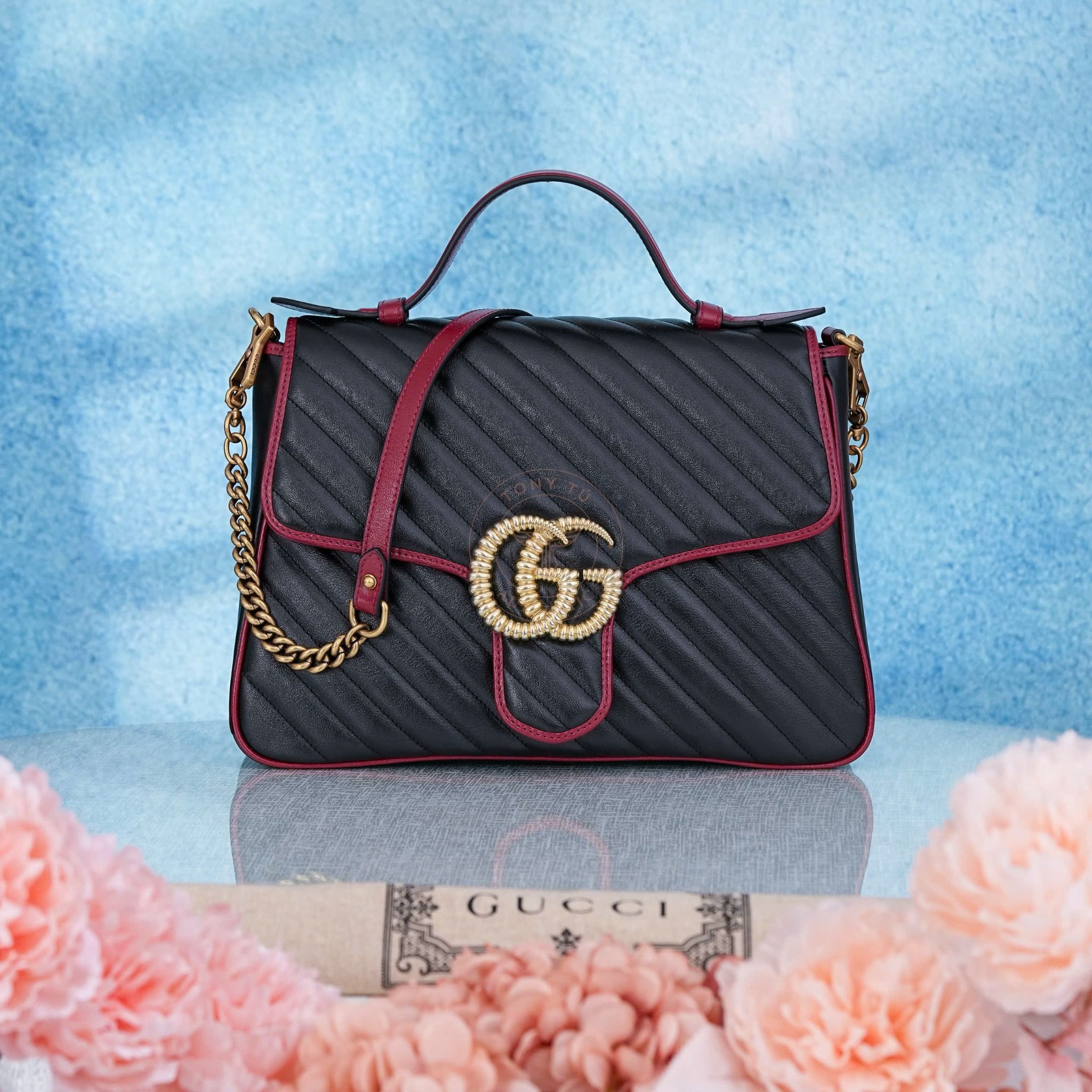 Túi đeo Gucci Marmont Top Black Handle Bag
