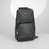 Túi đeo Louis Vuitton Avenue Sling Onyx Infini size 30