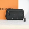 Clutch Louis Vuitton Kasai Noir Taurillon (Đen, code chip)