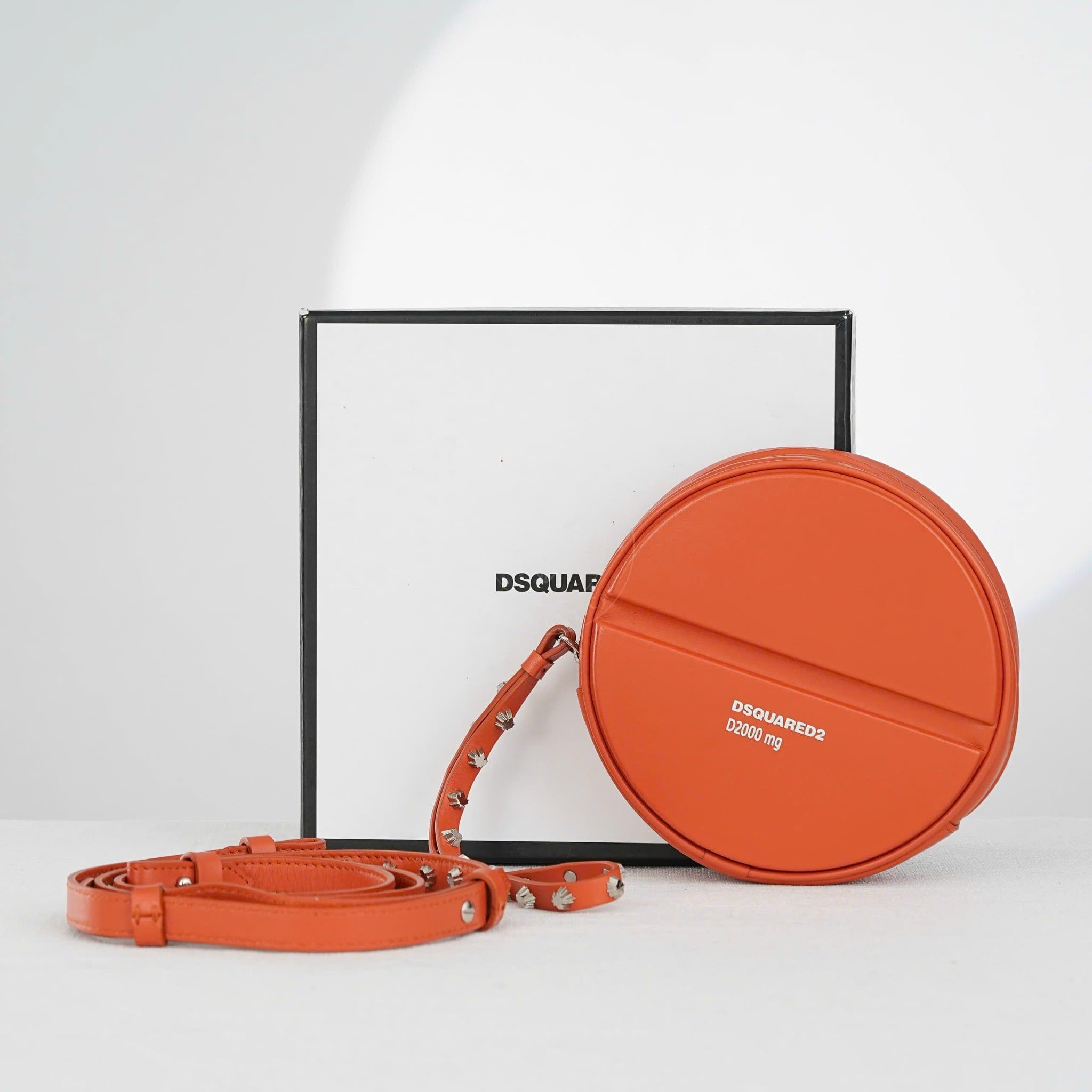 Túi đeo Dsquared2 Pill Calfskin (Cam)