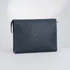 Clutch Louis Vuitton “Articles De Voyage” MM Noir Taïga (Đen/Navy Rim)