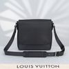 Túi đeo Louis Vuitton Roman PM Messenger Black Taiga size 25
