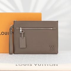 Clutch Louis Vuitton Takeoff Aerogram size 30 (Be)