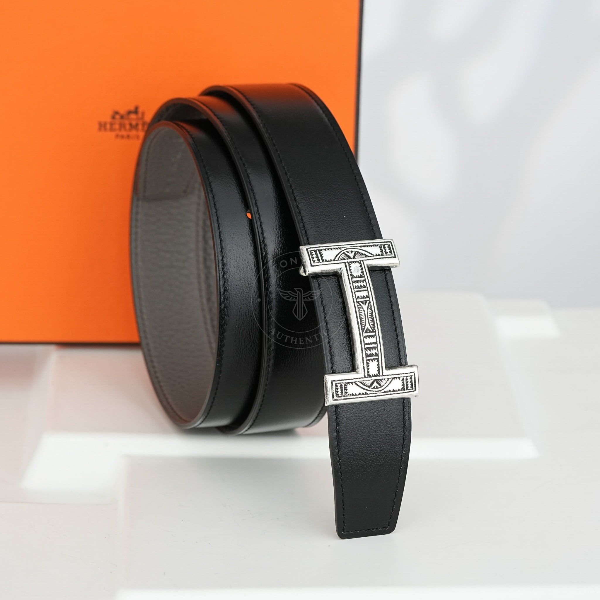 Thắt lưng Hermes Touareg Letter Sliver Buckle Reversible Boxcalf/Togo (Đen/Xám) size 95