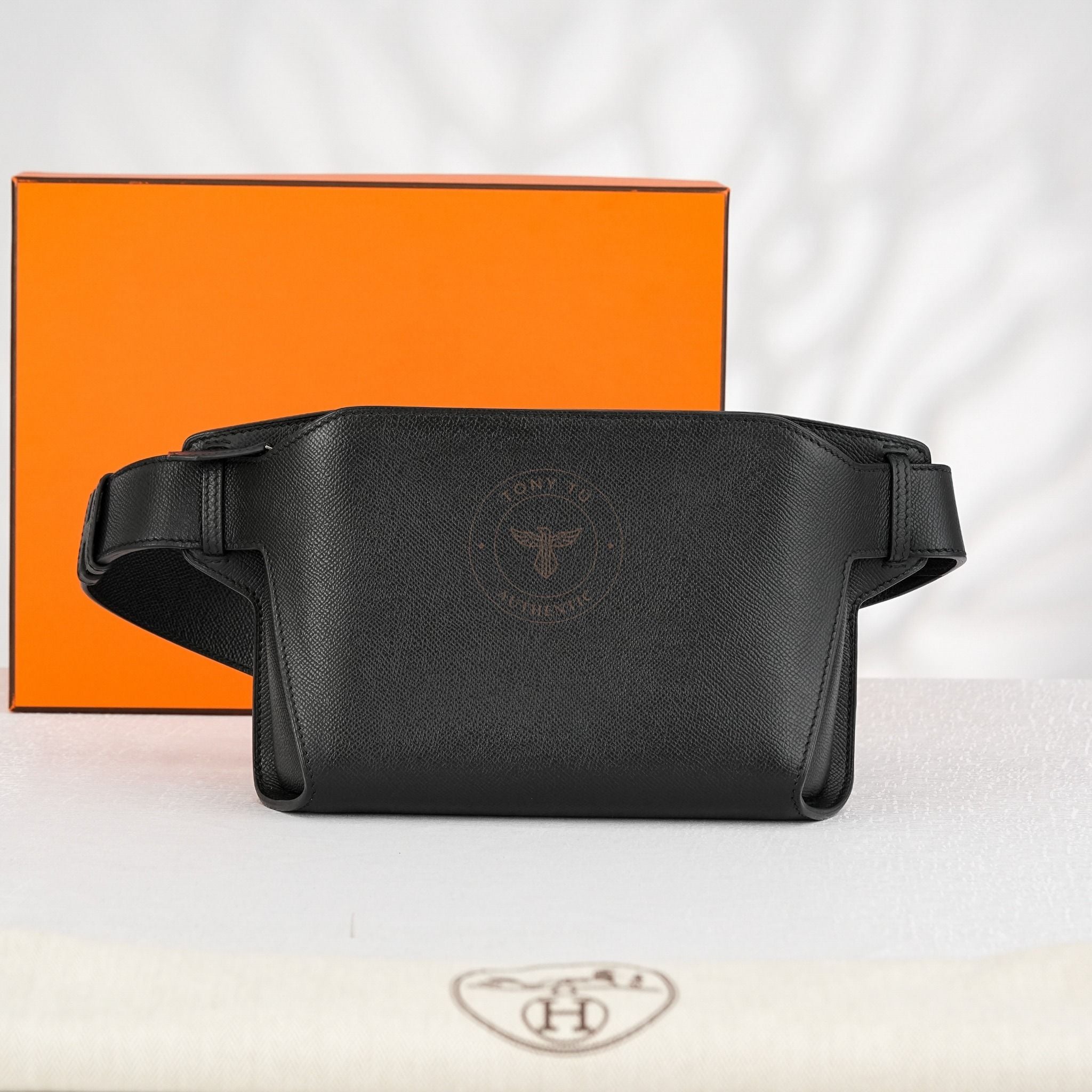 Túi đeo Hermès Fanny Pack Epsom Calfskin Noir Black