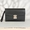 Clutch Louis Vuitton Neo Balaia Taiga Size 27