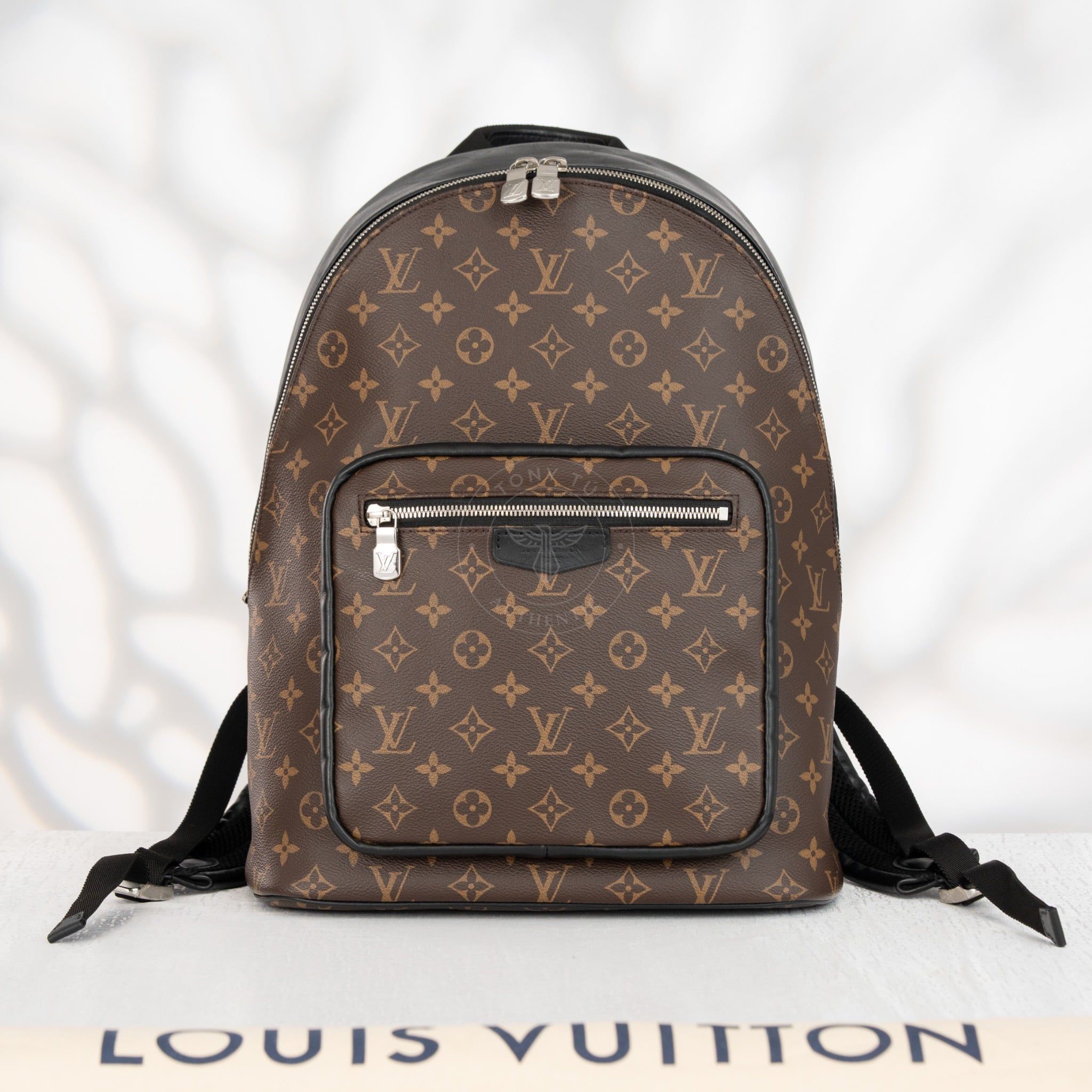 Balo Louis Vuitton Josh Monogram Macassar size 38