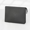 Clutch Louis Vuitton Pochette Voyage MM Noir Taiga (Đen)