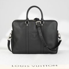 Cặp tài liệu Louis Vuitton Porte-Document Voyage Noir Taiga size 36