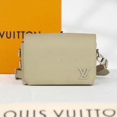 Túi đeo Louis Vuitton Fastline Aerogram size 17 (Xám)