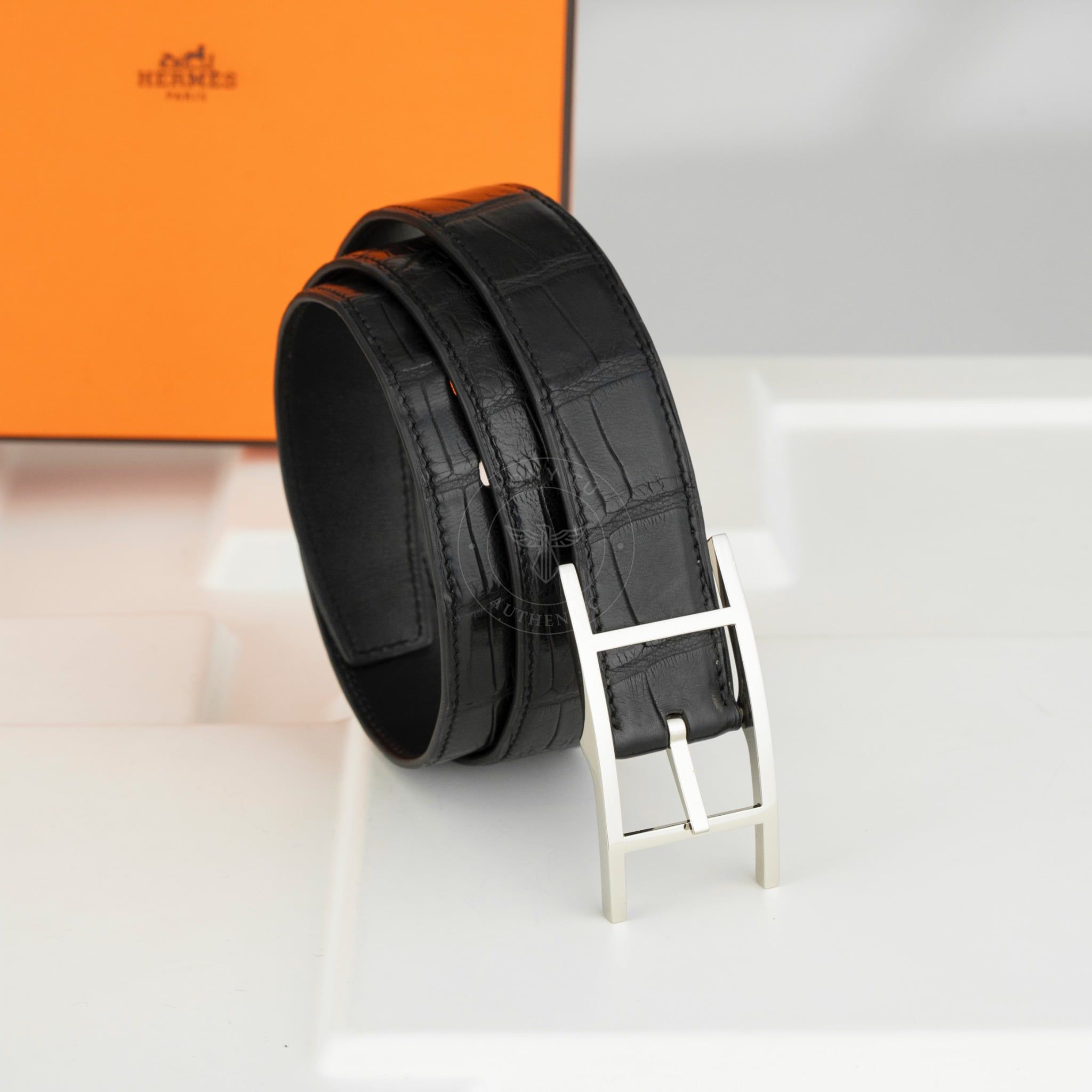 Thắt lưng Hermès Quentin Crocodile (Đen) size 85