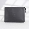 Clutch Louis Vuitton Pochette Voyage MM Noir Taiga (Đen) size 27