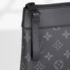 Clutch Louis Vuitton Souple Voyage Monogram Eclipse