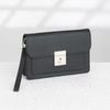 Clutch Louis Vuitton Belaia Noir Taiga size 24
