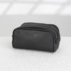 Clutch Louis Vuitton Dopp Kit Noir Taiga size 20