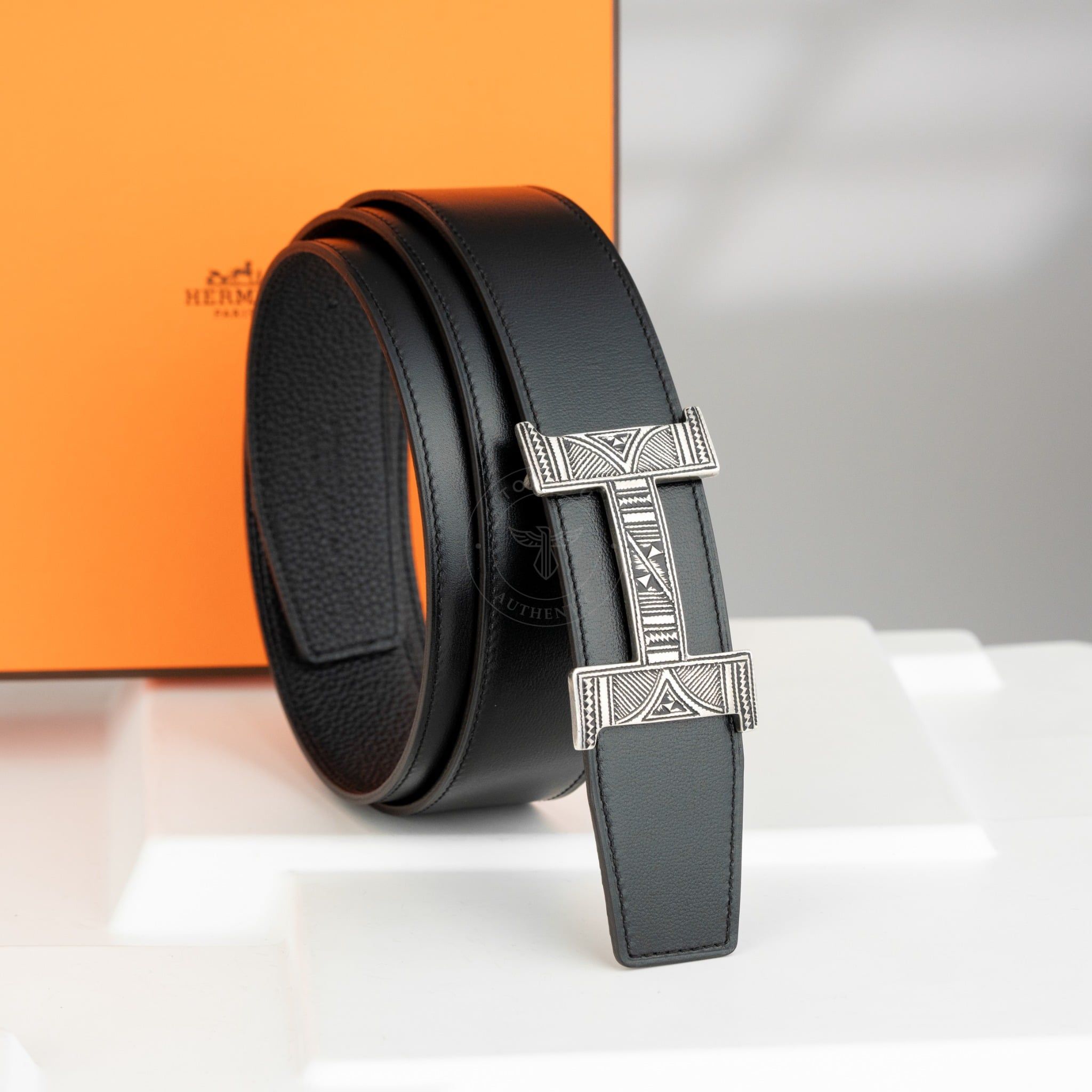 Thắt lưng Hermès H Touareg Silber Reversible Box Calf/Togo (Đen) size 105