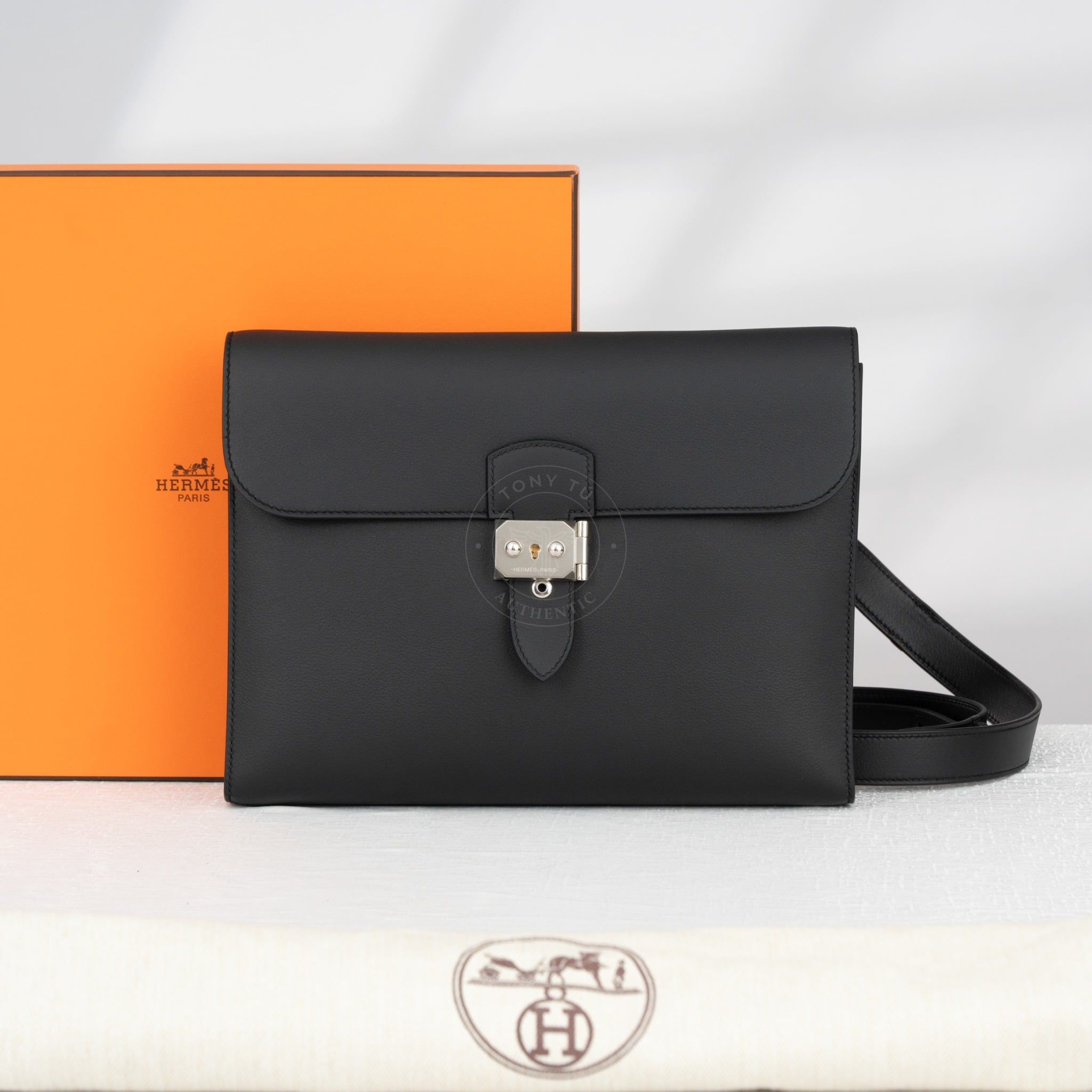 Túi đeo Hermès Sac à Dépêches Messenger Evercolor Noir size 28