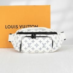 Túi đeo Louis Vuitton LV Handle Bumbag Monogram Mahina size 18