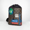 Túi đeo Louis Vuitton Monogram Logo Story Chalk Sling Limited Edition size 24
